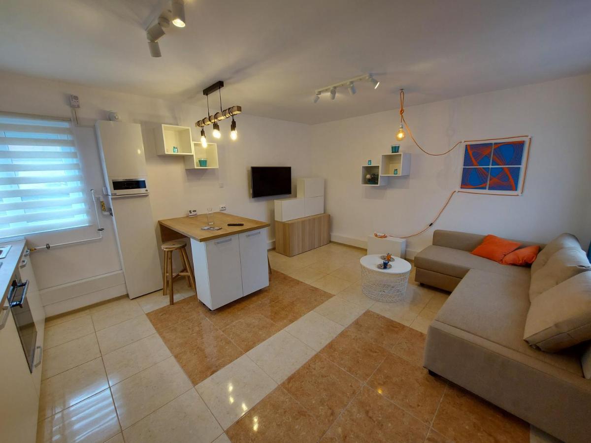 オラデア Relax Spiral Houseヴィラ エクステリア 写真